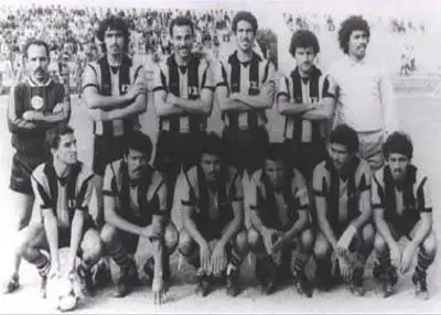 Photo d’équipe de l’IZK, archives du club
